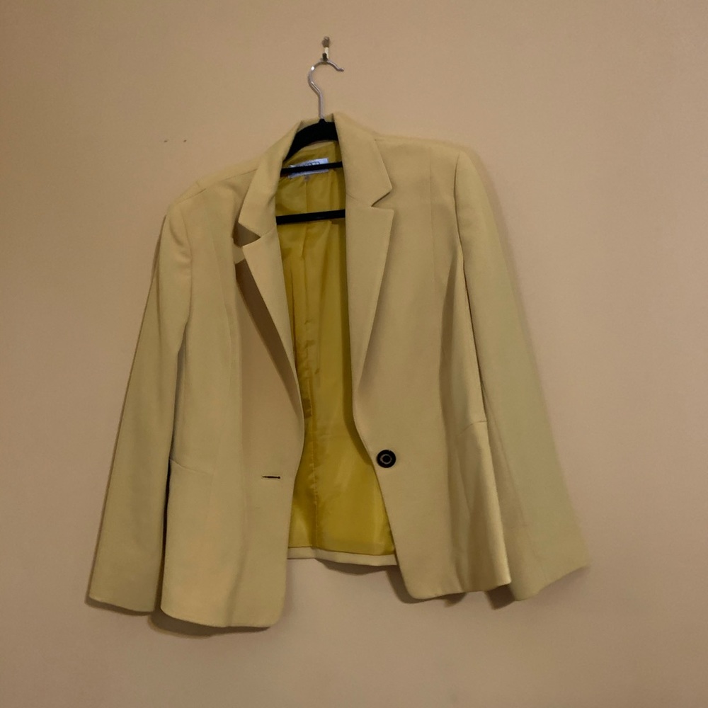 Yellow women’s jacket